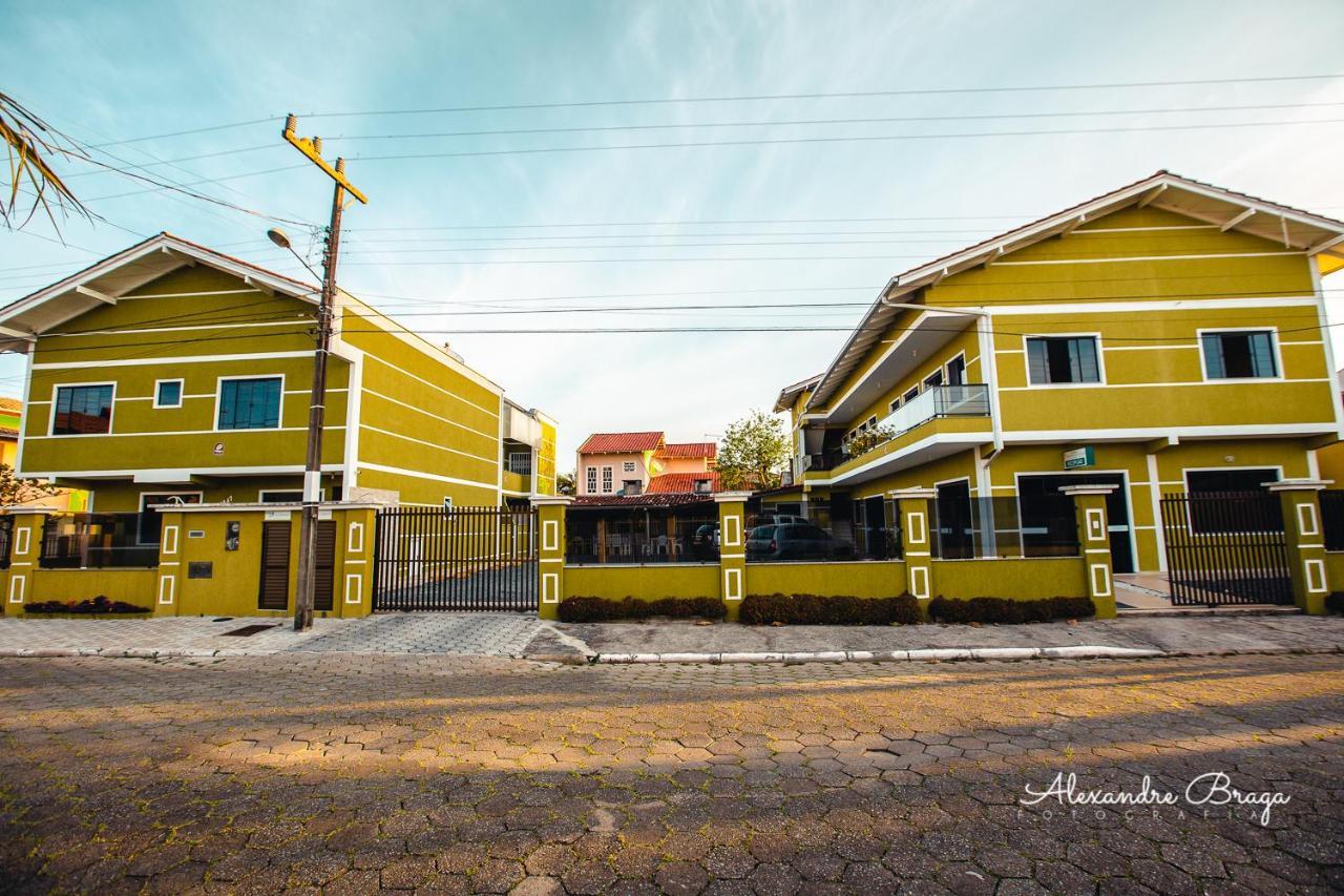 Apartpousada Residencial Dos Reis Sao Francisco do Sul Bagian luar foto