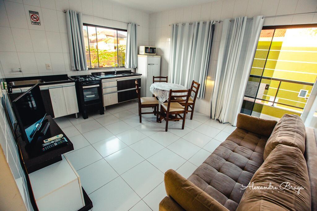 Apartpousada Residencial Dos Reis Sao Francisco do Sul Bagian luar foto